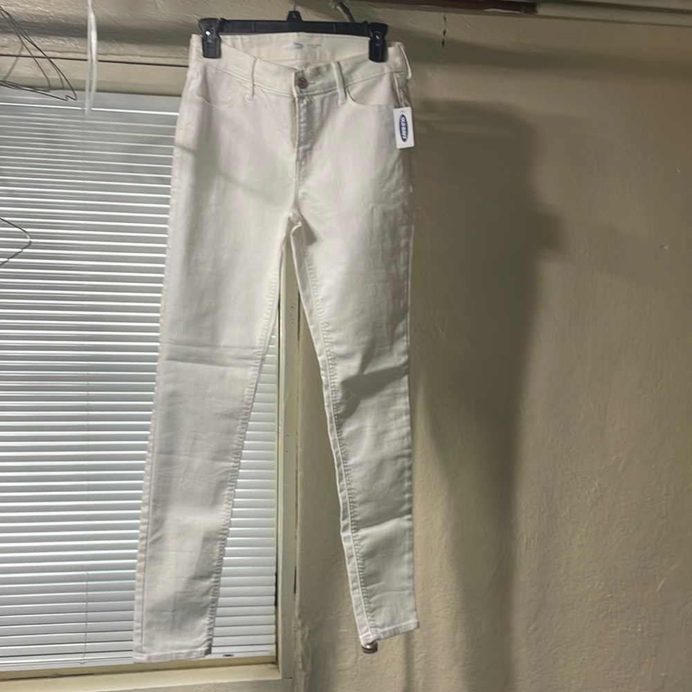 Old Navy White Super Skinny Jeans Size 6